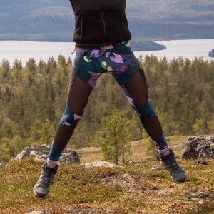 PINK high waisted leggings tropical pattern